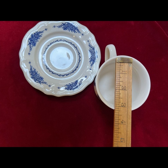 Vintage “Mayhill”  lovely Federalist 8oz.Teacups. Ironstone.Blue Flowers. - Picture 15 of 15